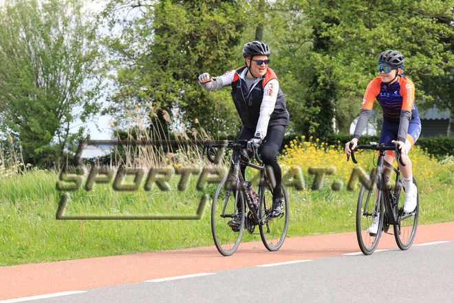 EM3300.jpg